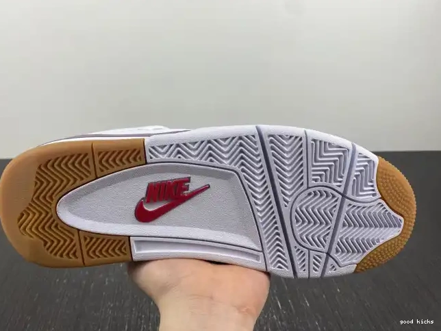 Rep 4 DR5415-150 SB Jordan Retro 0325